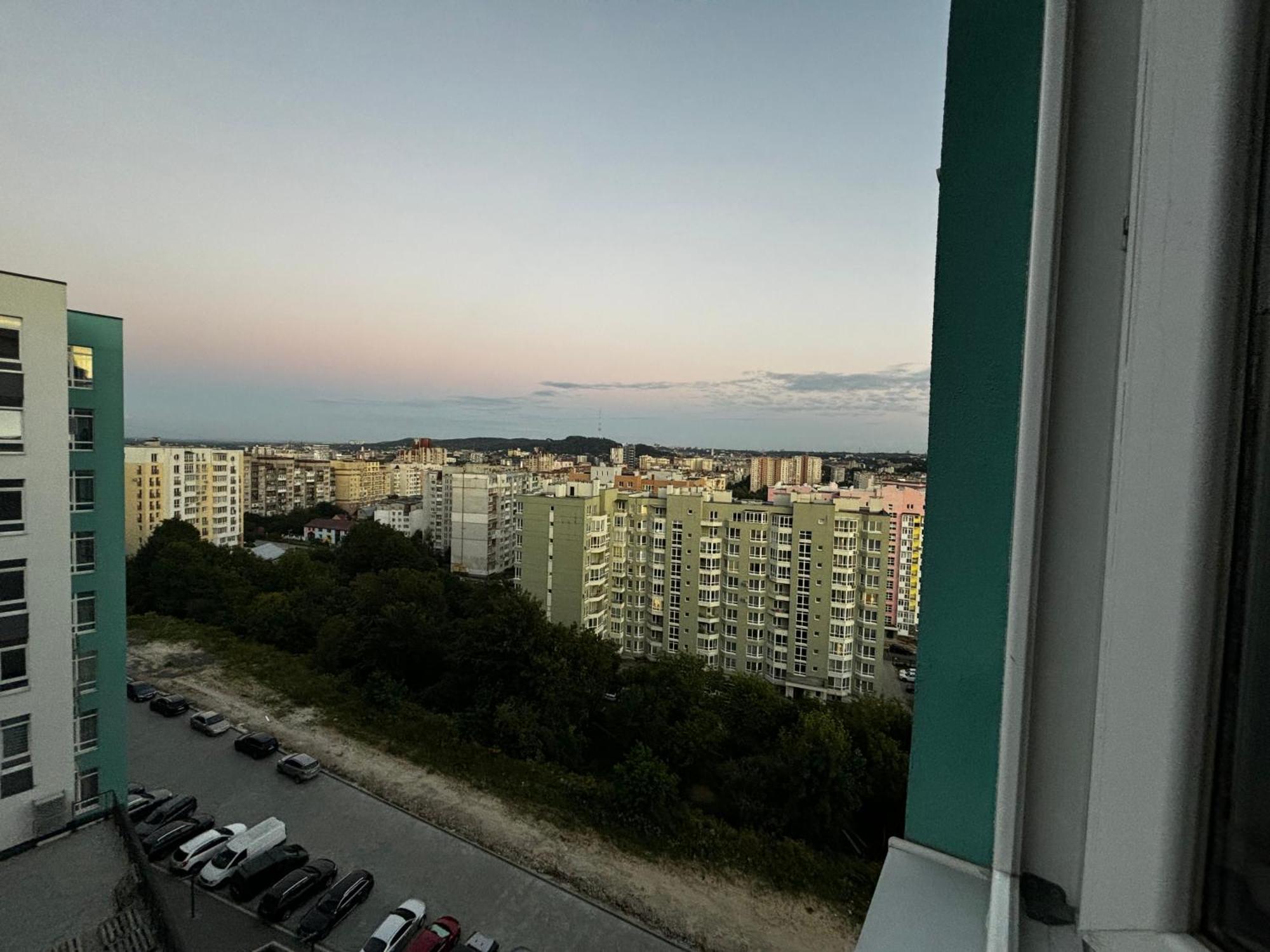 Апартаменти З Виглядом На Місто Liov Exterior foto