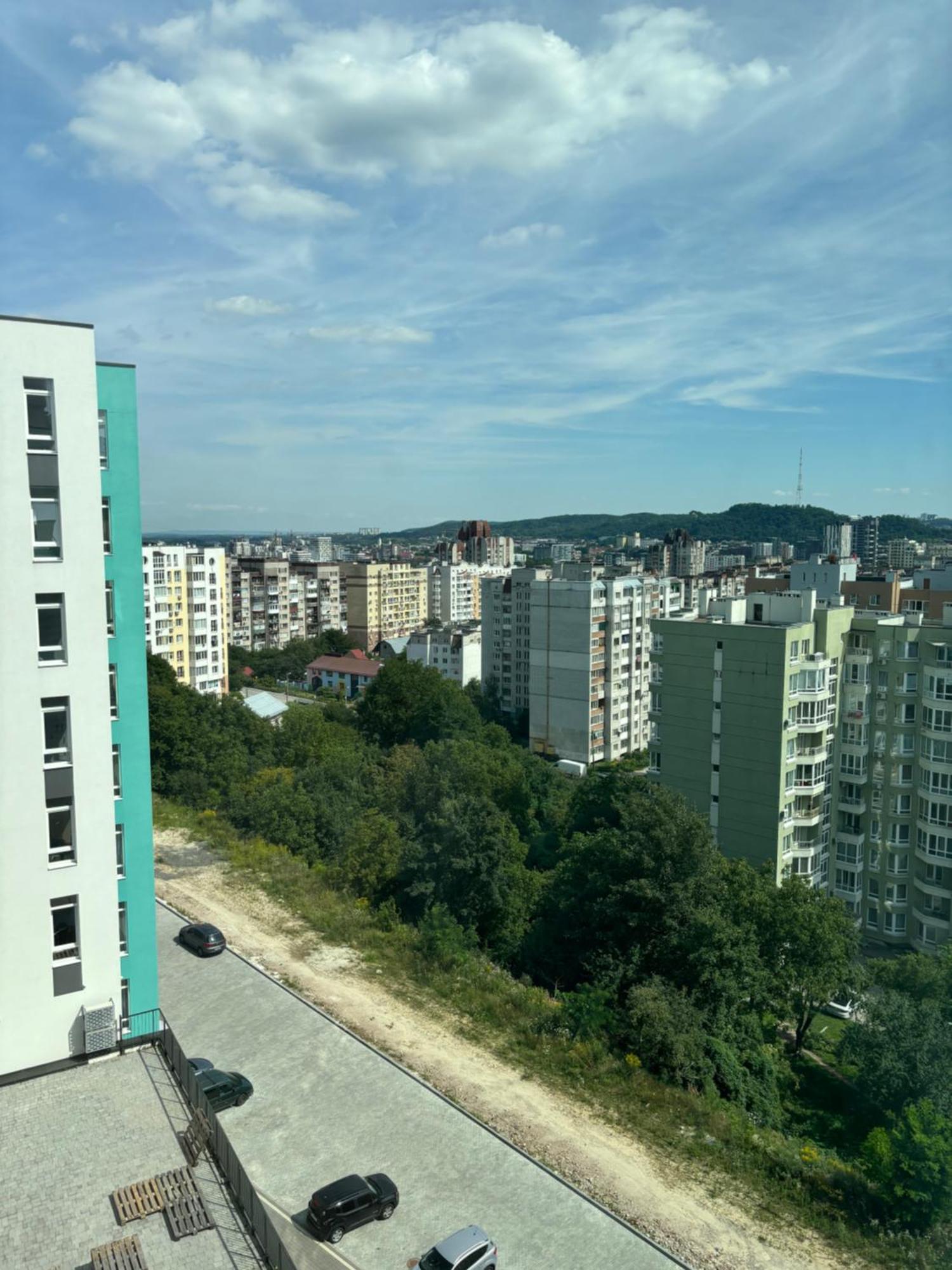 Апартаменти З Виглядом На Місто Liov Exterior foto